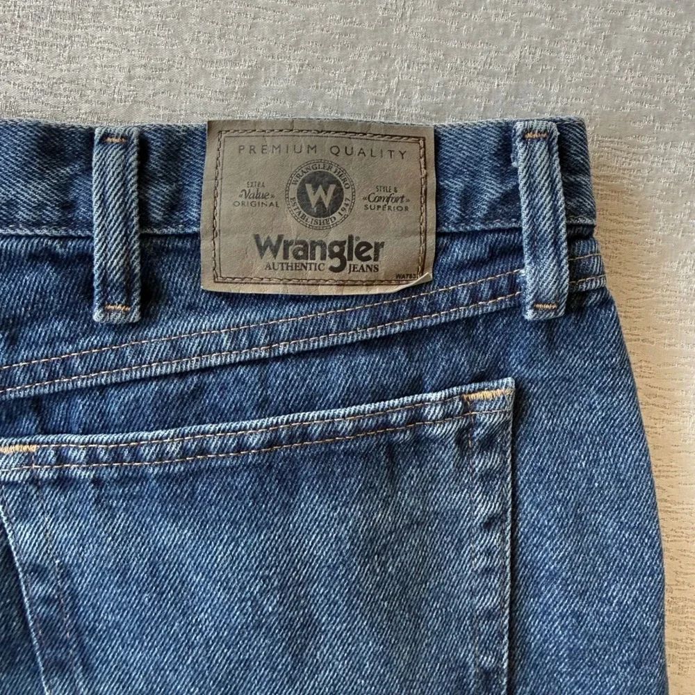 Wrangler hero authentic